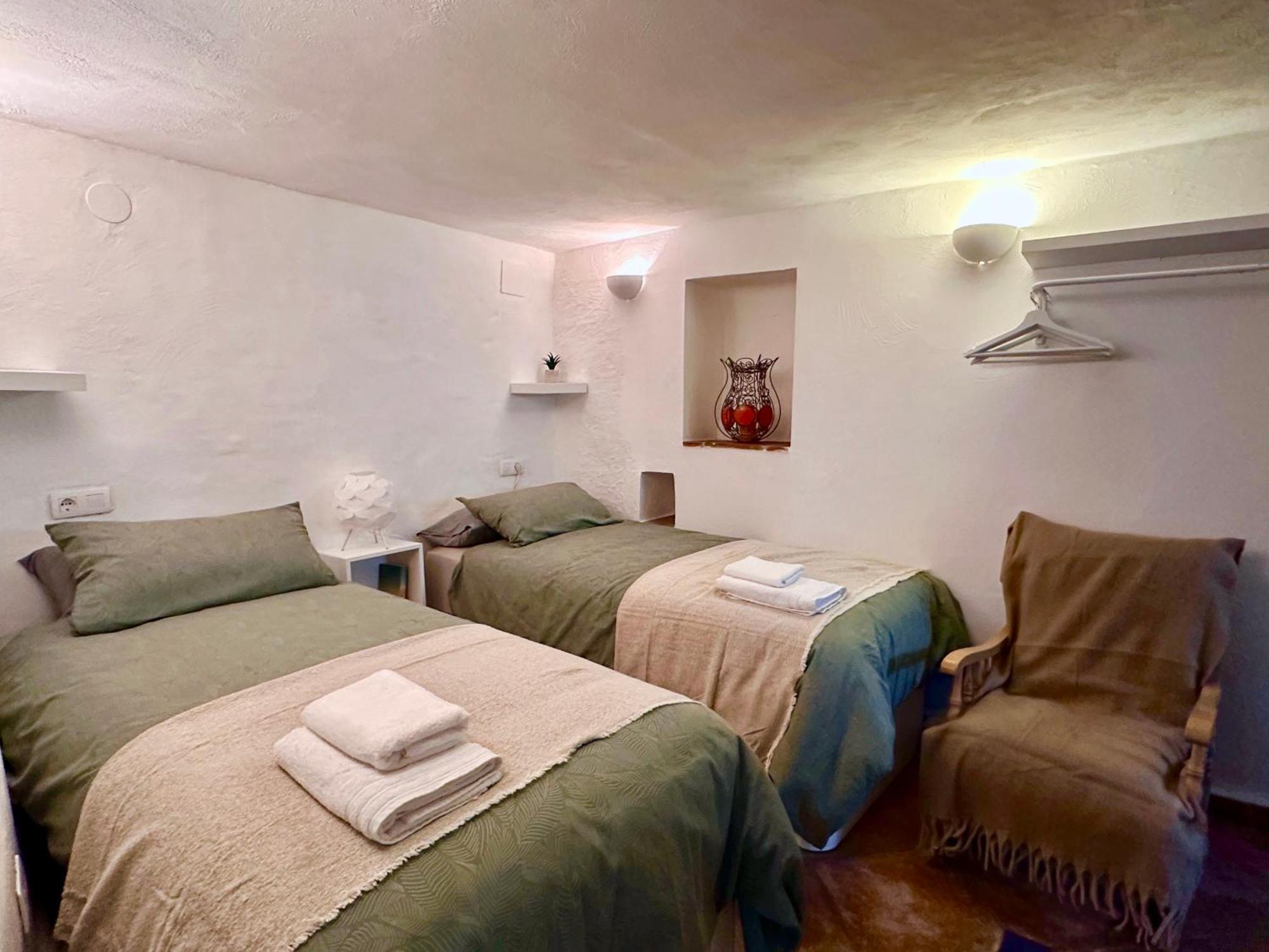 Casa Alfar Con Terrazas Unicas En El Casco Antiguo Hotel ซาโลเบรญา ภายนอก รูปภาพ